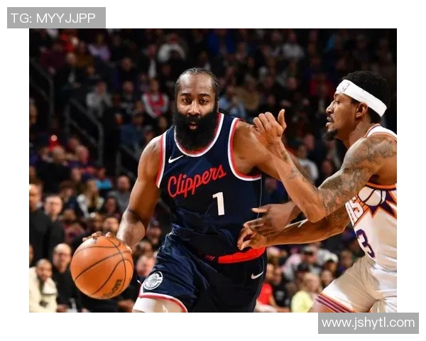 年薪5170万,休战10场终于复出!作为局外人,球队似乎没你位置了 年薪5170万,休战10场终于复出!作为局外人,球队似乎没你位置了