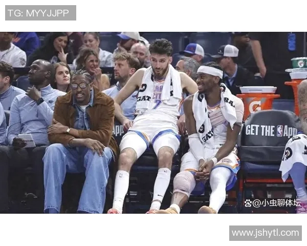 穷追猛打！亚历山大侧翼突击上篮打中 雷霆领先32分打停太阳