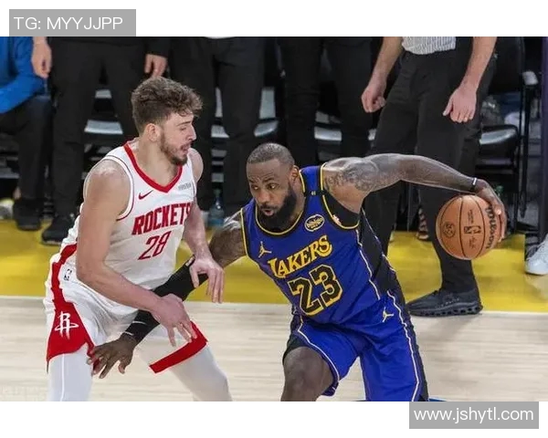 [2025年12月5日] NBA常规赛前瞻：湖人挑战猛龙，对攻大战鹿死谁手？